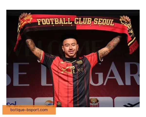 林加德K联赛首秀掀狂潮韩国球迷热情空前高涨